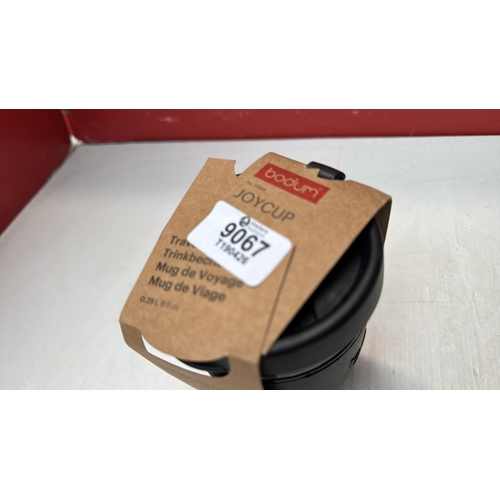 9067 - BODUM 11889-01S TRAVEL MUG, BLACK, 1 COUNT (PACK OF 1) [48]