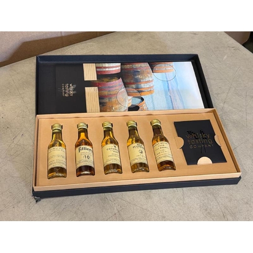 8587 - WHISKY TASTING COMPANY TASTING SET