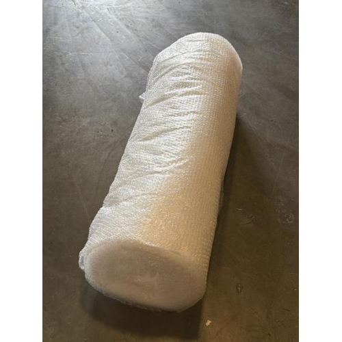 8588 - LARGE ROLL OF BUBBLE WRAP