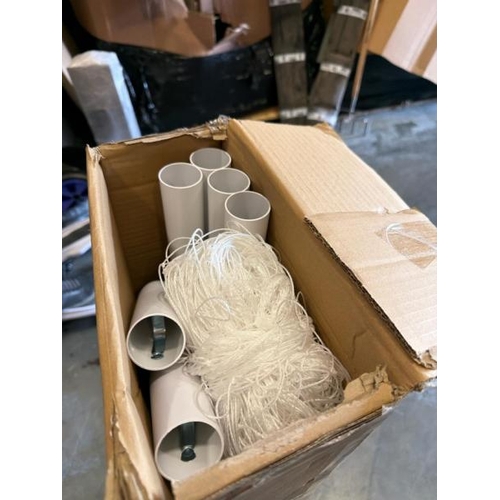 8596 - NEW JACKSTONE HOUSE 8X6FT FOOTBALL GOAL