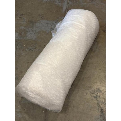 8599 - LARGE ROLL OF BUBBLE WRAP