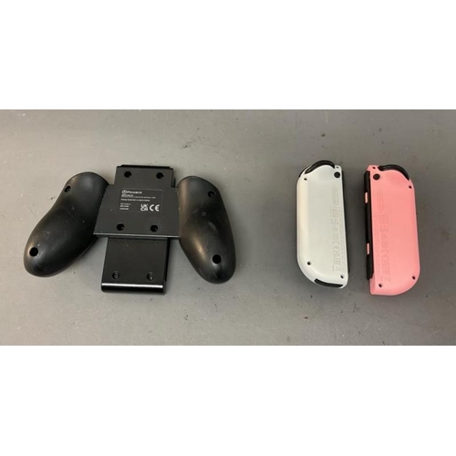 9566 - X3 INC. POWERA GRIP, CONTROLLER (NINTENDO HAC-A-JCR-C5, HAC-AC-JCL-C5)