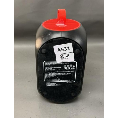 9568 - X1 PORTABLE POWER SATTION SG120 ELECAENTA - BLACK