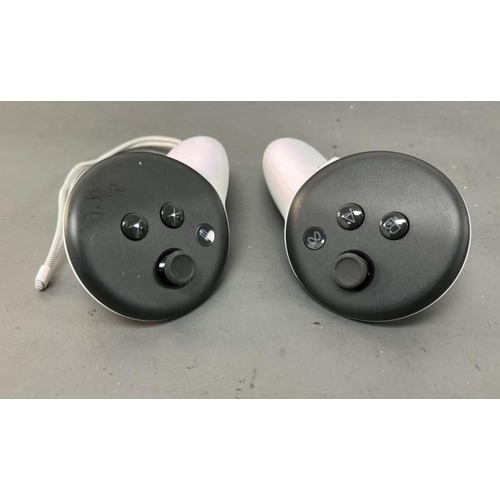 9569 - X2 META QUEST TOUCH PLUS CONTROLLER