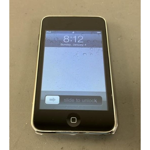 9596 - X1 APPLE IPOD TOUCH 2/ BLACK/ 16GB/ IMEI: 9E244007203