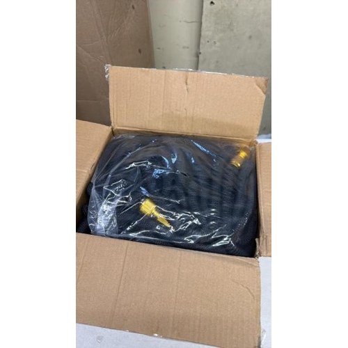 9031 - EXPANDABLE GARDEN HOSE,WATER HOSEPIPE RETRACTABLE FLEXIBLE NEVER KINK HOSE PIPE FOR PET & CAR WASHIN... 