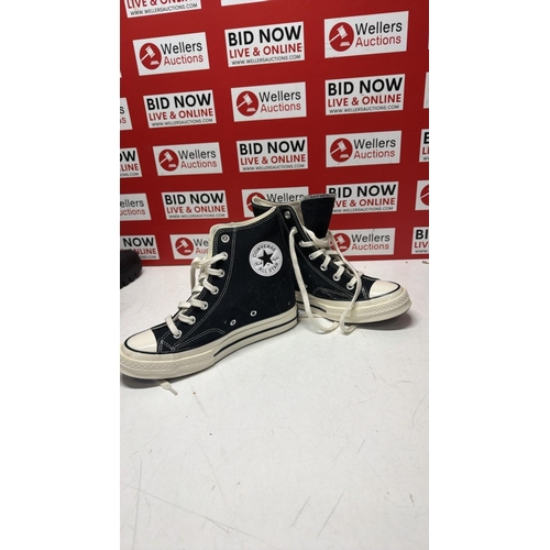 3078 - LADIES NEW CONVERSE CTAS / SIZE 6