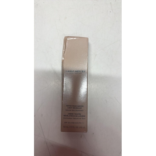 3257 - NEW LAURA MERCIER TINTED MOISTURISER LIGHT REVEALER RRP £43