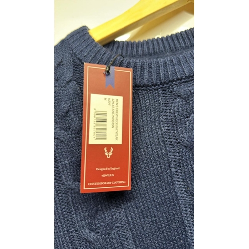 3110 - GENTS NEW NAVY JJ WILLIS CABLE KNIT JUMPER / SIZE MEDIUM
