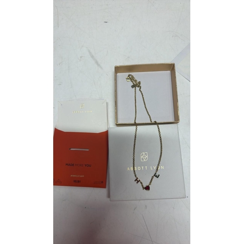 3244 - NEW ABBOTT LYON GOLD INITIAL HEART NECKLACE