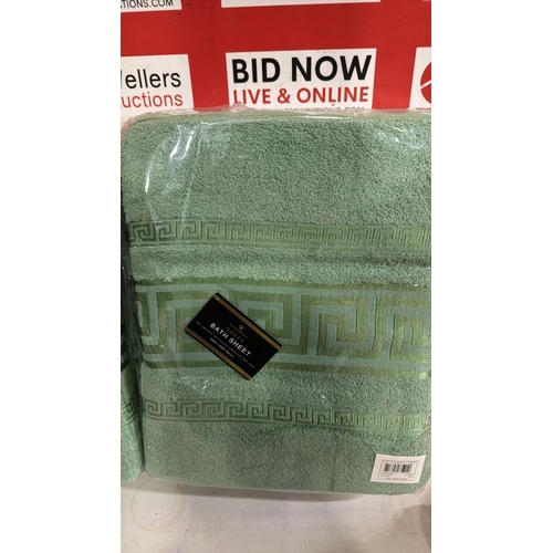 3264 - 2 PACKS OF 3 GREEN GREEK BATH SHEETS 90CM X 150CM