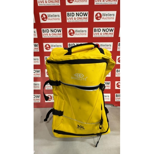 3269 - BORDLITE LUGGAGE SOFT CASE WHEELY CABIN BAG 30L