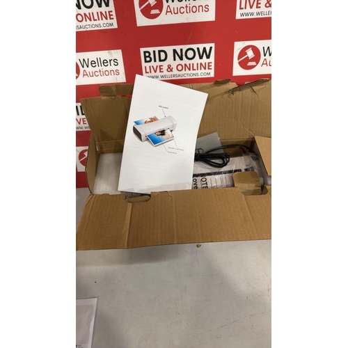 3276 - BRAND NEW A4 HOT & COLD LAMINATOR MODEL SL200