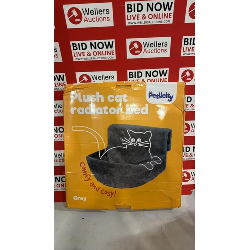 3283 - PLUSH CAT RADIATOR BED BY PETLICITY IN GREY COMFY AND COSY