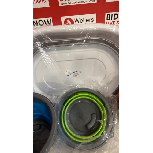 3286 - FOLDING LAUNDRY BASKET & 3X COLLAPSIBLE BUCKETS