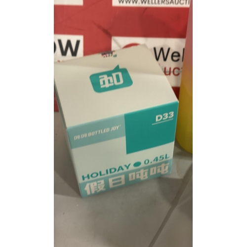 3293 - 2X WATER BOTLES INC KPOP DEMON HUNTERS & BOTTLE JOY CUP WITH LID