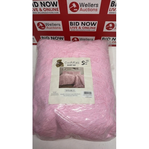 3379 - NEW CUDDLES DUVET SUPERSOFT SET / DOUBLE