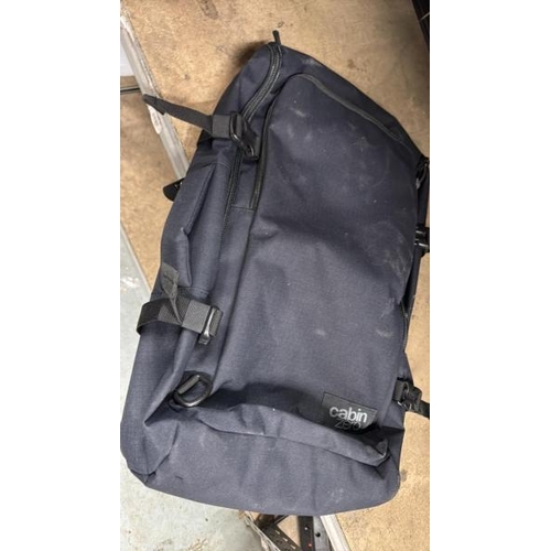9022 - CABIN ZERO SLIM LINE TRAVEL HOLDALL / APPEARS NEW