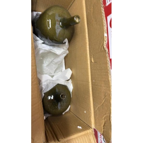 5012 - SET OF 3 VASES