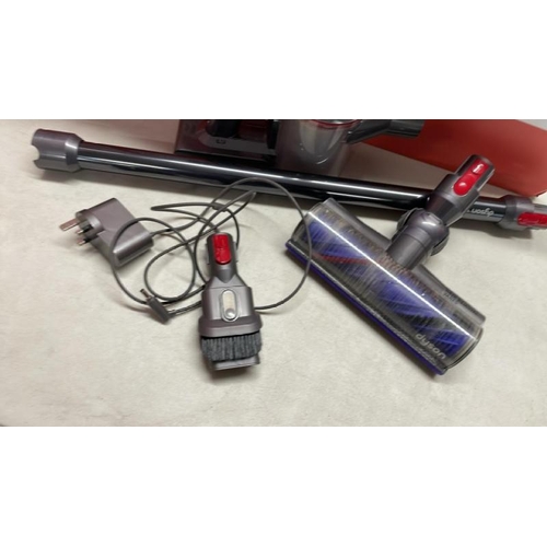 2 - DYSON V8 ADVANCED STICK VACUUM CLEANER