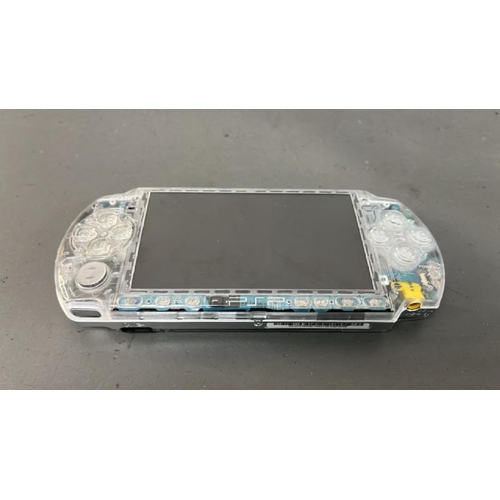 9683 - X1 SONY PLAYSTATION PORTABLE PSP 3000 HANDHELD - CRYSTAL