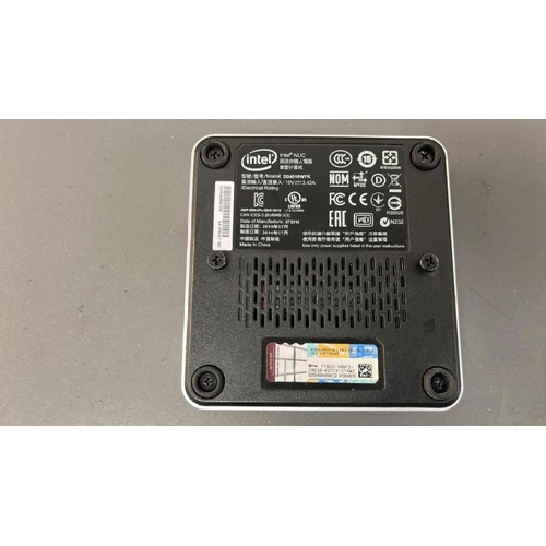 9691 - X1 DESKTOP MINI PC INTEL NUC D34010WYK/ 4GB RAM/ I3-4010U@1.70GHZ/ HD REMOVED / SN: G6YK428001D8