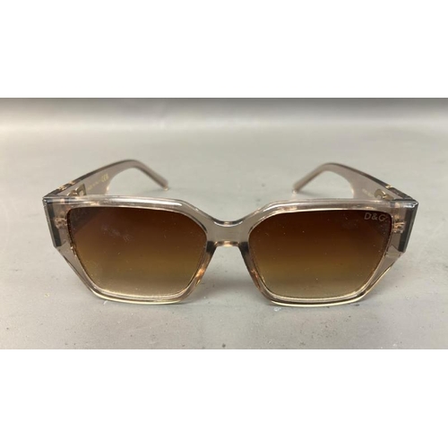 9706 - X1 SUNGLASSES DOLCE  & GABANNA 69003