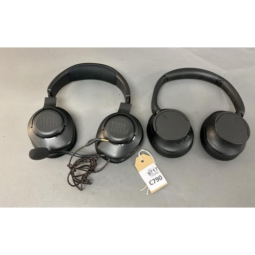 9717 - X2 HEADPHONES INC. SONY YY2966, JBL QUANTUM 100 WIRED