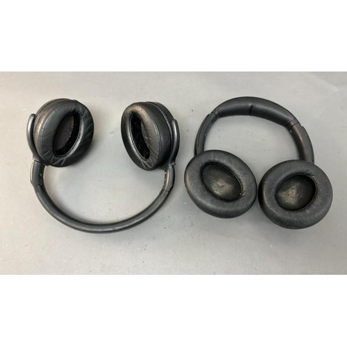 9720 - X2 HEADPHONES INC. SOUNDCORE Q30, SENNHEISER HD 350BT