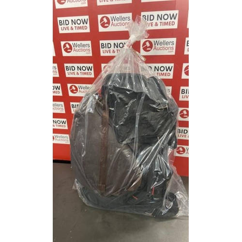 9006 - BAG OF RUCKSACKS