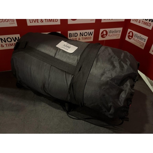 9034 - UNBRANDED SLEEPING BAG