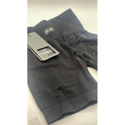 9049 - BRAND NEW: BO + TEE SHORTS / BLACK / XXS