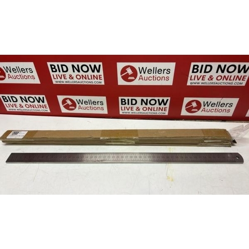 Lot 7082      