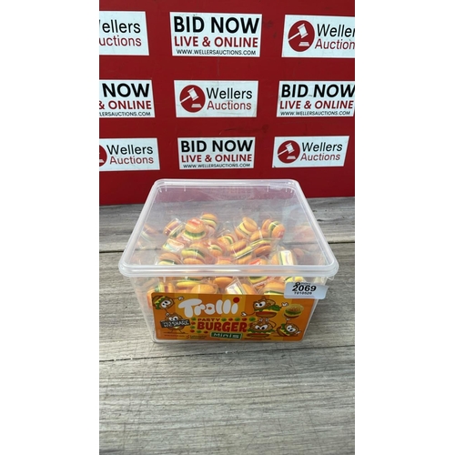 Lot 2069      