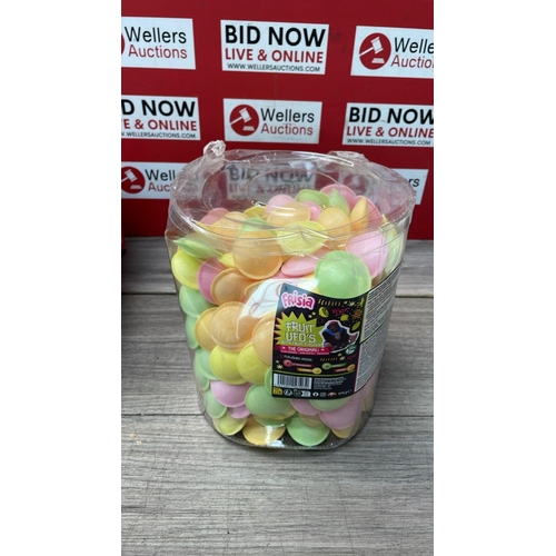 Lot 2083      