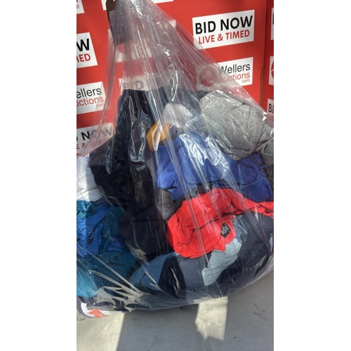 2228 - BAG OF T-SHIRT INC ADIDAS