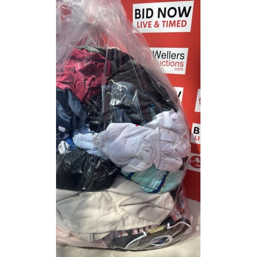 2230 - BAG OF T-SHIRTS INC ADIDAS