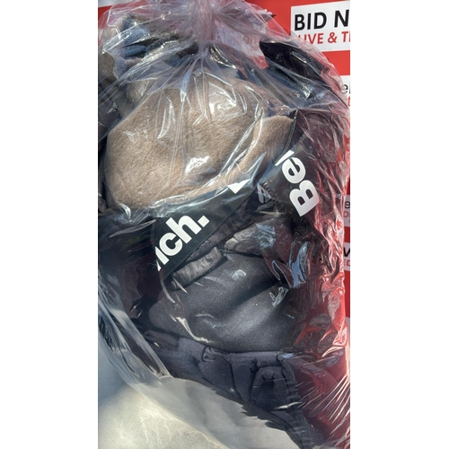 2237 - BAG OF COATS AND JACKETS INC BENCH,M&S
