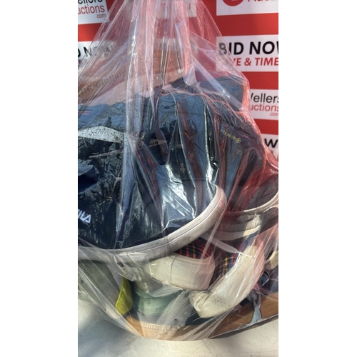 2250 - BAG OF TRAINERS INC ADDIDAS