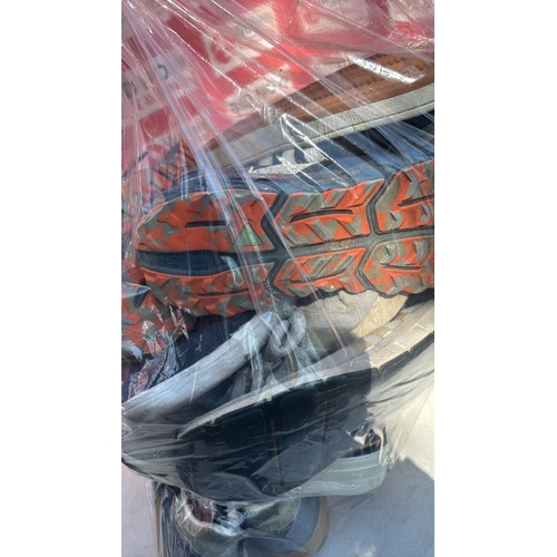 2250 - BAG OF TRAINERS INC ADDIDAS