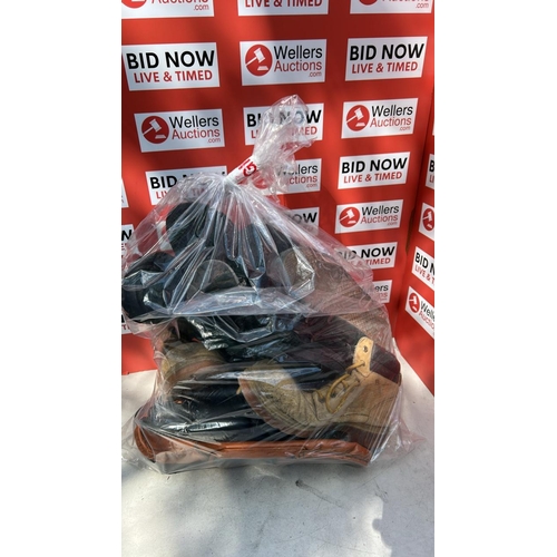 Lot 2284      