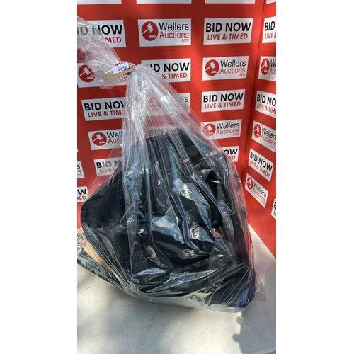 Lot 2285      