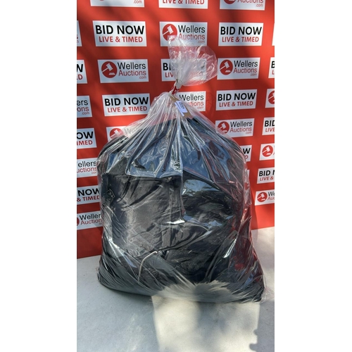 Lot 2295      