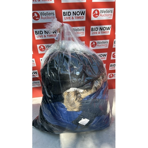 Lot 2299      