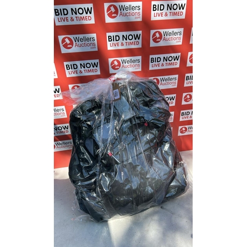Lot 2303      