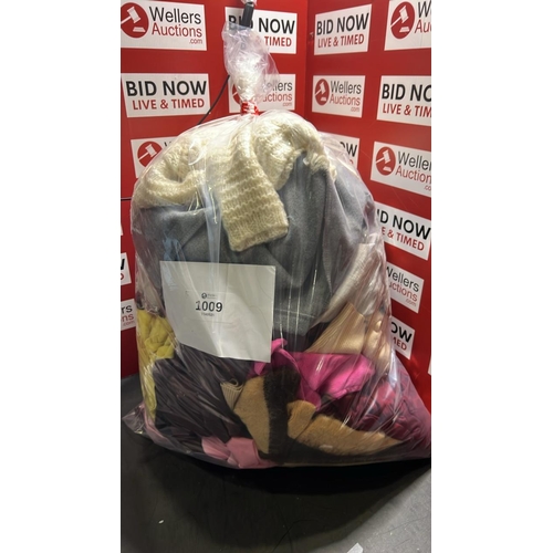 1009 - BAG OF WOGENTS PRE OWNED CLOTHING IN ZARA KNIT