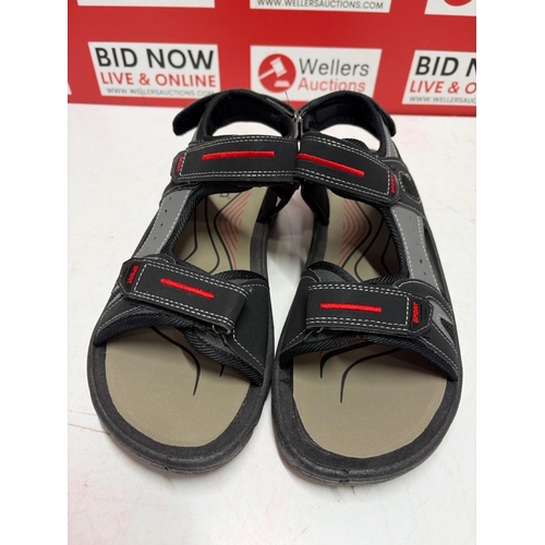 1107 - GENTS NEW PDQ SUMMER SANDAL / UK 6