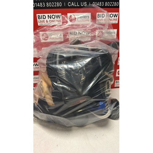 1119 - MIXED BAG OF ASSORTED SHOES / ALL SIZES