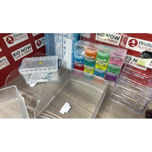 9350 - QTY. OF PLASTIC DISPLAY UNITS