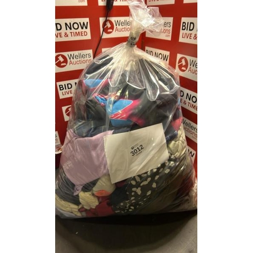 Lot 3012      
